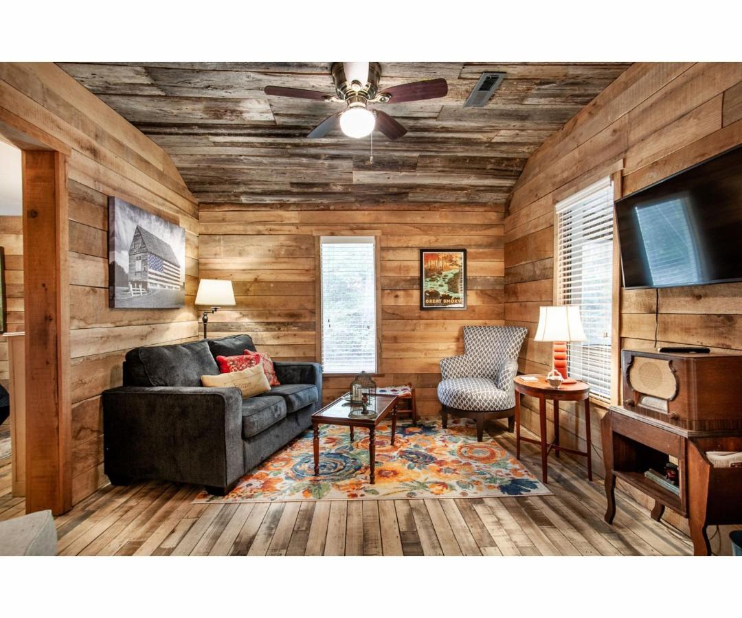 Beary Relaxing Cabin - Rustic With Outdoor Patio Townsend Kültér fotó